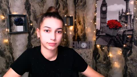 Karolina online show from 22, 12, 2024