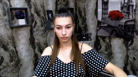 Karolina online show from 13, 1, 2025