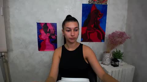 Karolina online show from 7, 10, 2025