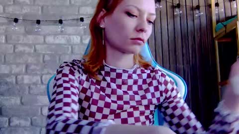 karoline121 online show from 25, 2, 2025