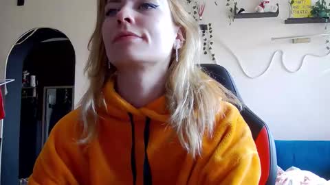 karoline121 online show from 25, 2, 2026