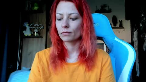 karoline121 online show from 6, 4, 2026