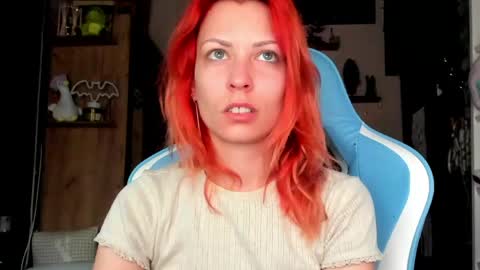 karoline121 online show from 12, 4, 2026