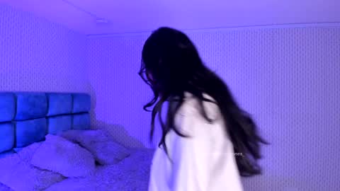 Snapshot of karoline_jones_ chatting on 1, 2, 2025 Karoline  online show from 1, 2, 2025