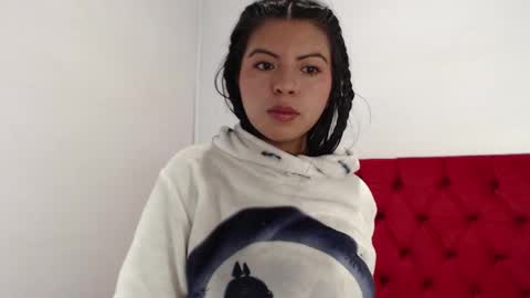 Snapshot of karolineburnx chatting on 5, 1, 2025 Isa online show from 5, 1, 2025