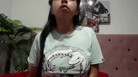 Snapshot of karolineburnx chatting on 6, 3, 2025 Isa online show from 6, 3, 2025