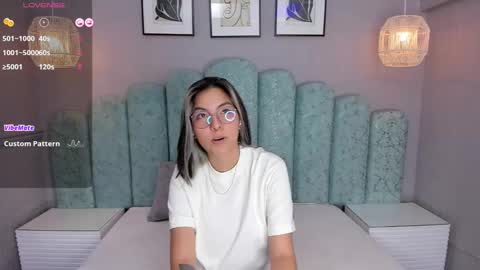 Snapshot of karoll_santos chatting on 20, 2, 2025 Karol Santos online show from 20, 2, 2025