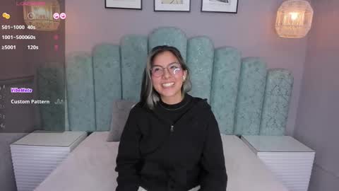 Snapshot of karoll_santos chatting on 6, 3, 2025 Karol Santos online show from 6, 3, 2025