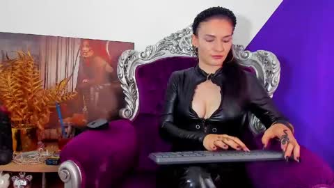 Snapshot of kasandrahayes chatting on 26, 5, 2026 Miss K. online show from 26, 5, 2026
