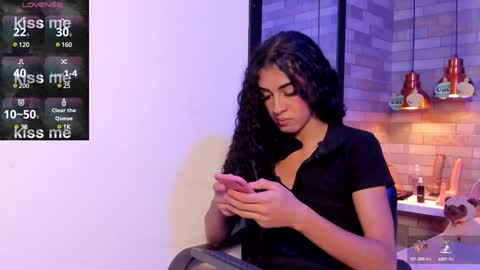 Kassandra Weked online show from 2, 12, 2024