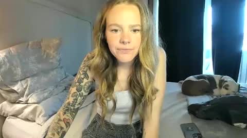 Kitty Kat online show from 28, 12, 2024