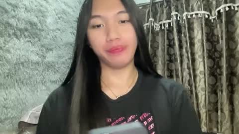 Snapshot of kat_hollandx chatting on 21, 2, 2025 Majesty online show from 21, 2, 2025