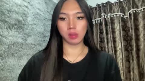 Snapshot of kat_hollandx chatting on 24, 2, 2025 Majesty online show from 24, 2, 2025