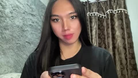 Snapshot of kat_hollandx chatting on 1, 3, 2025 Majesty online show from 1, 3, 2025