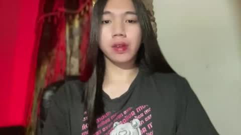 Snapshot of kat_hollandx chatting on 9, 10, 2025 Majesty online show from 9, 10, 2025