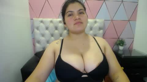 katalina santana25 online show from 16, 3, 2026