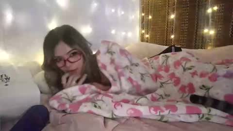 Snapshot of katarina4love chatting on 13, 5, 2026 katarina4love online show from 13, 5, 2026