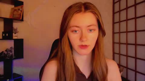 Kate online show from 4, 3, 2025