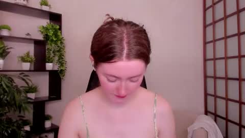 Snapshot of kate_cuddle chatting on 30, 6, 2026 Kate online show from 30, 6, 2026