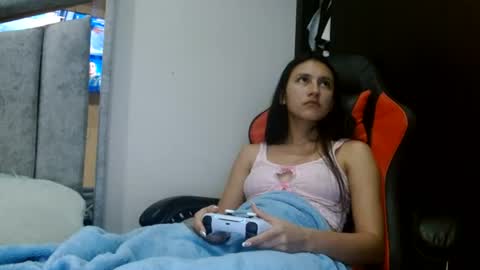 Snapshot of kate_davies chatting on 17, 6, 2026 kate online show from 17, 6, 2026