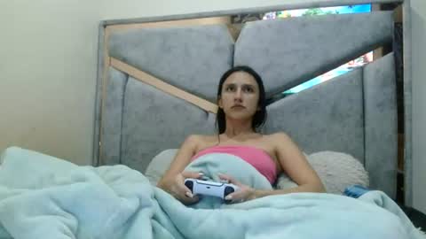 Snapshot of kate_davies chatting on 22, 7, 2026 kate online show from 22, 7, 2026
