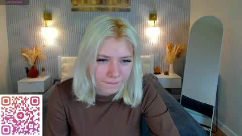 Snapshot of kate_krose chatting on 15, 4, 2026 Kate online show from 15, 4, 2026