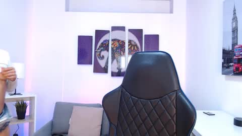 Kate  online show from 12, 11, 2025