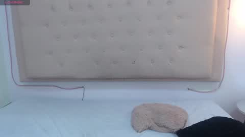 Snapshot of kate_pickman chatting on 11, 3, 2025 kate online show from 11, 3, 2025