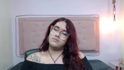 Snapshot of kate_pickman chatting on 17, 9, 2025 kate online show from 17, 9, 2025