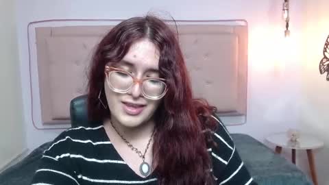 Snapshot of kate_pickman chatting on 19, 9, 2025 kate online show from 19, 9, 2025