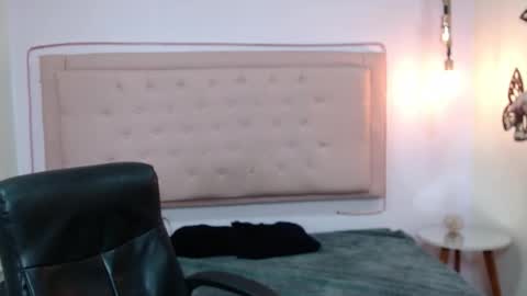 Snapshot of kate_pickman chatting on 26, 9, 2025 kate online show from 26, 9, 2025
