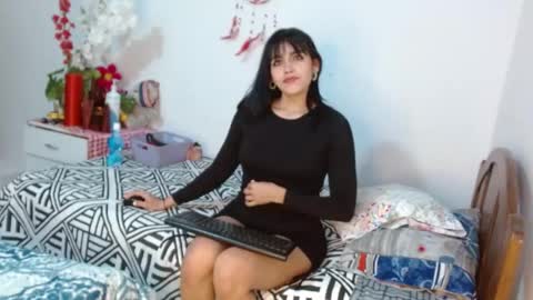 Snapshot of kateangelly chatting on 19, 4, 2026 kateangelly online show from 19, 4, 2026