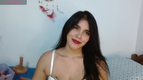 Snapshot of kateangelly chatting on 15, 5, 2026 kateangelly online show from 15, 5, 2026