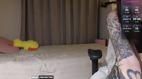 Snapshot of kateleoo chatting on 5, 2, 2025 Im Kate online show from 5, 2, 2025