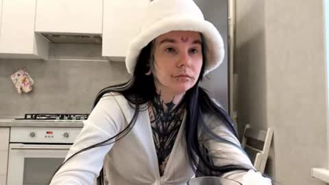 Milana online show from 15, 2, 2026