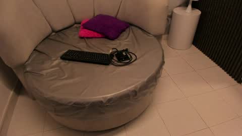 Snapshot of katemoss70 chatting on 2, 6, 2026 Im Katherine but call me Kate online show from 2, 6, 2026