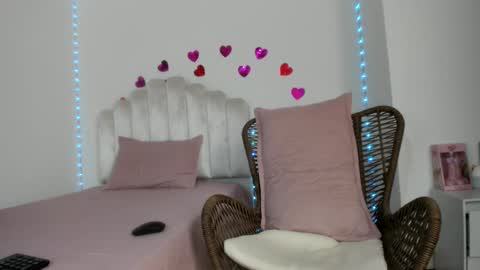 Snapshot of katerin_moore chatting on 16, 9, 2025 katherin moore online show from 16, 9, 2025