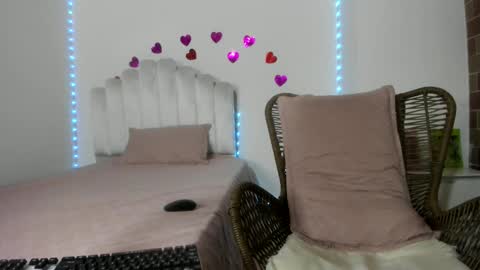 Snapshot of katerin_moore chatting on 28, 9, 2025 katherin moore online show from 28, 9, 2025