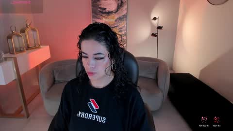 K A T E  online show from 23, 1, 2025