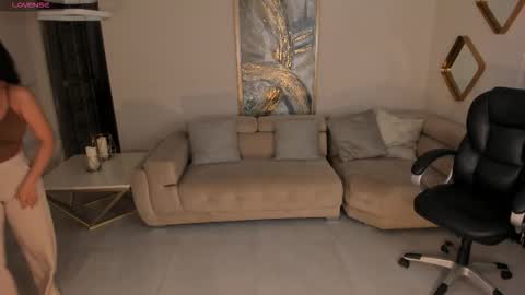 K A T E  online show from 17, 3, 2026