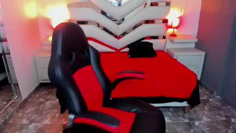 kate Tompson online show from 9, 2, 2026