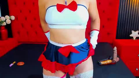 kate Tompson online show from 9, 4, 2026