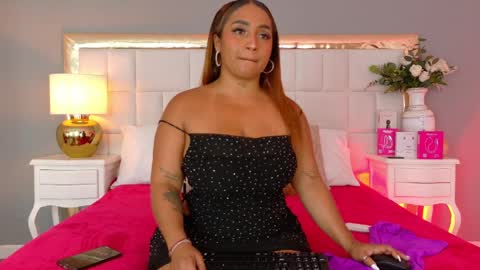 Kate Venegas online show from 4, 4, 2026