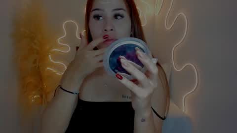 Snapshot of kathe_milk_ chatting on 1, 10, 2025 katerin online show from 1, 10, 2025