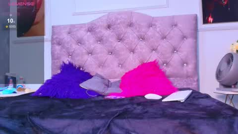 katheeriine online show from 6, 2, 2026