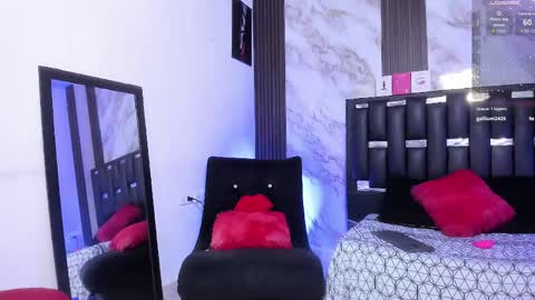 Snapshot of katherina_diaz chatting on 7, 6, 2026 Katherina online show from 7, 6, 2026