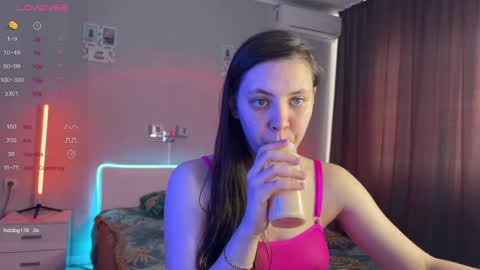 Snapshot of katherine__ross chatting on 26, 5, 2026 katherine__ross online show from 26, 5, 2026