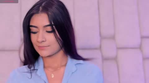 katherineruiz_ online show from 5, 3, 2026