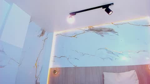 kathia dumons online show from 8, 11, 2025