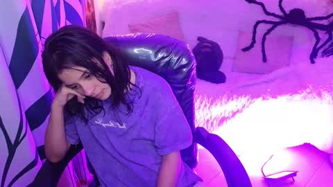 kathie_lozada online show from 2, 10, 2025